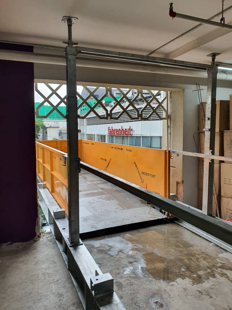 Material Loading Platform – YBE